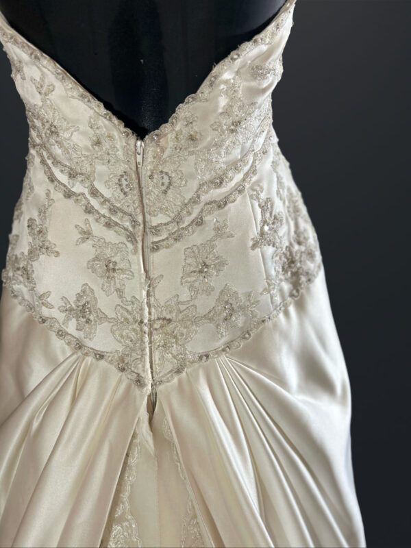 David’s Bridal - Image 2