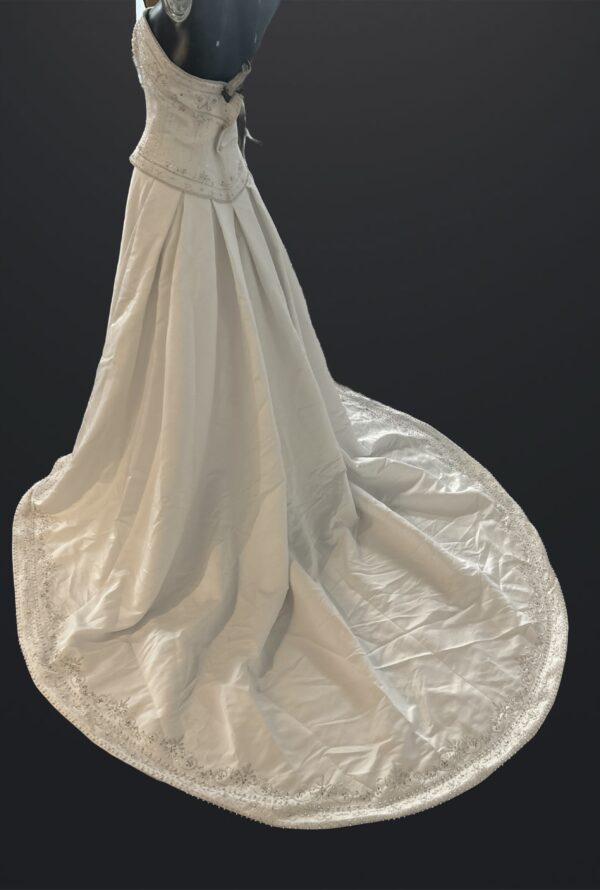 Allure Bridal - Image 2