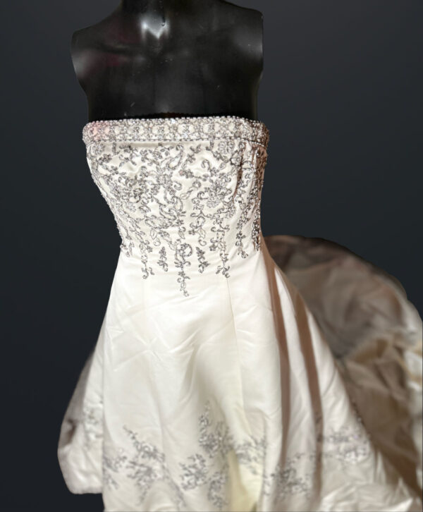 Emme Bridal