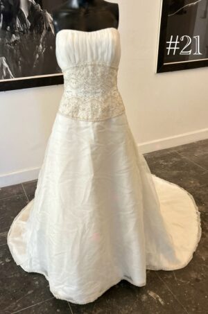 Casablanca Bridal