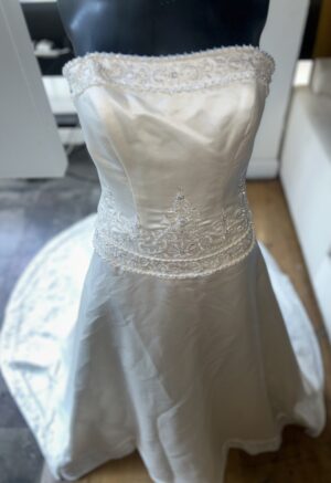 Mori Lee