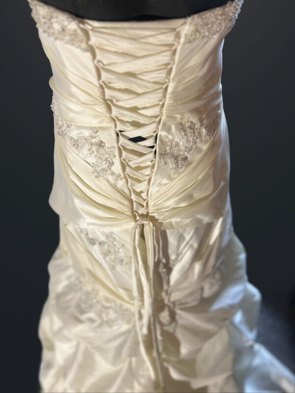 Fairytale Weddings by Alfred Angelo - Image 5