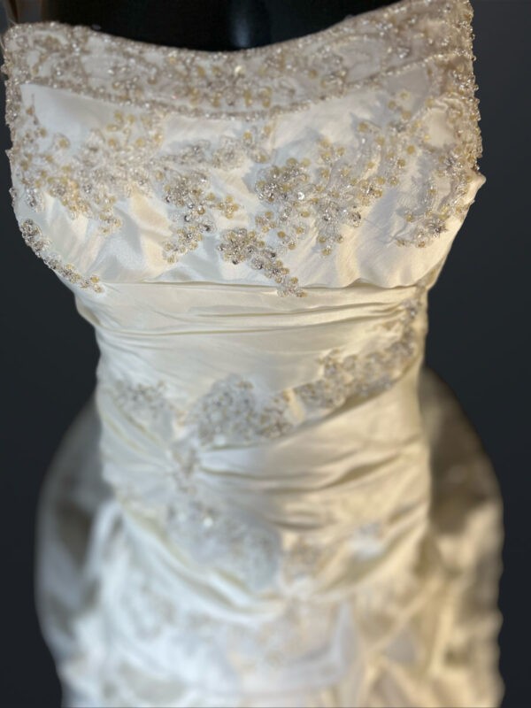 Fairytale Weddings by Alfred Angelo - Image 3