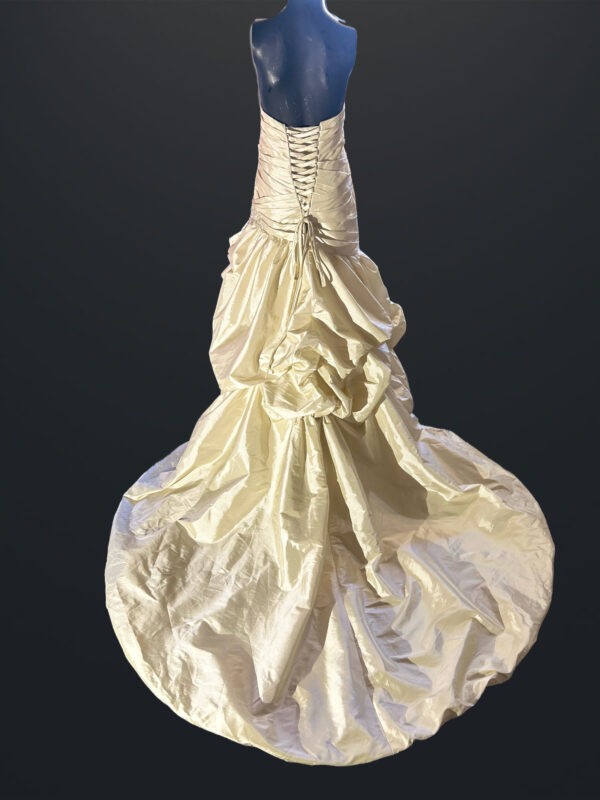 Rivata Collection - Image 3
