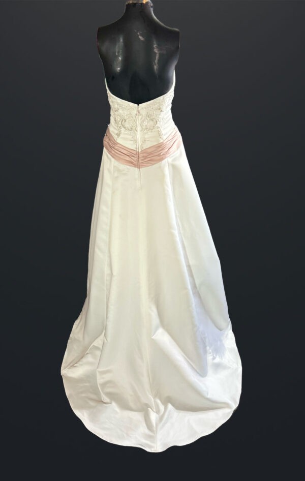 Eden Bridal - Image 4